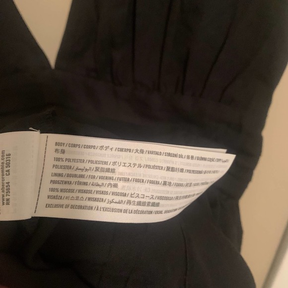 NWT Abercrombie & Fitch Flirty Drama Mini Dress in Black Size Large - Picture 7 of 10